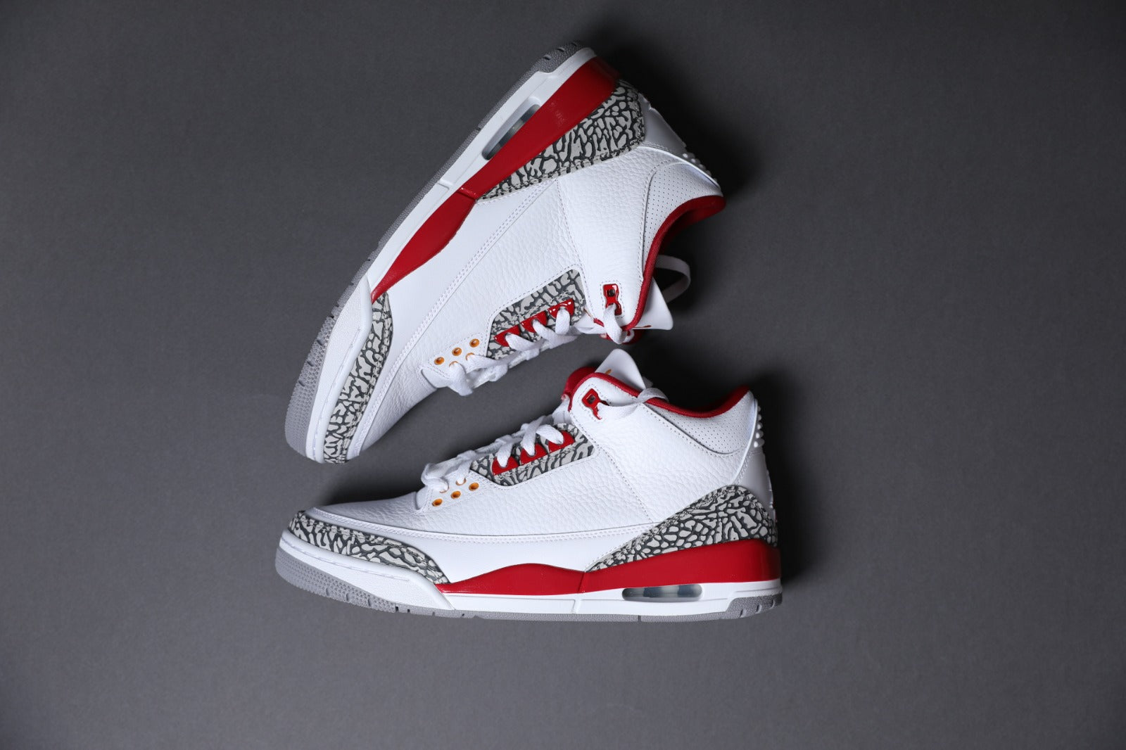 Jordan 3 cardinal red